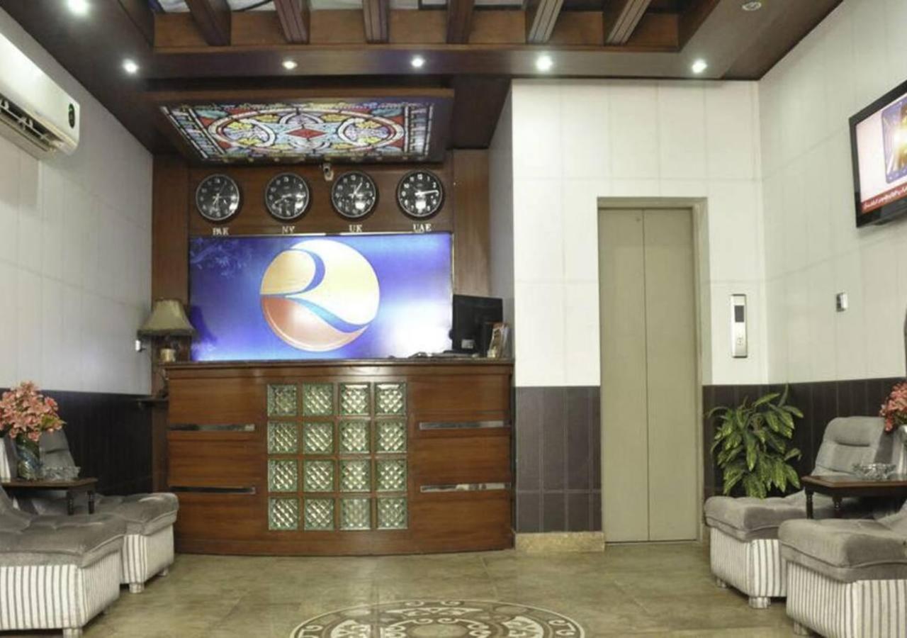 Rajone Hotel Faisalabad Exterior foto